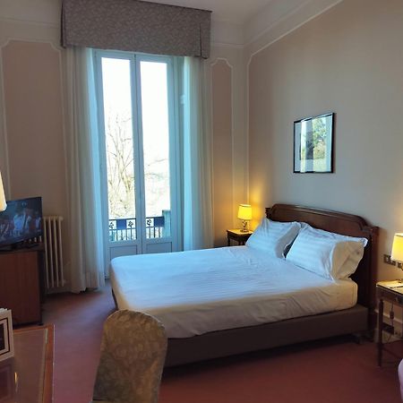 Palace Grand Hotel Varese Exterior foto