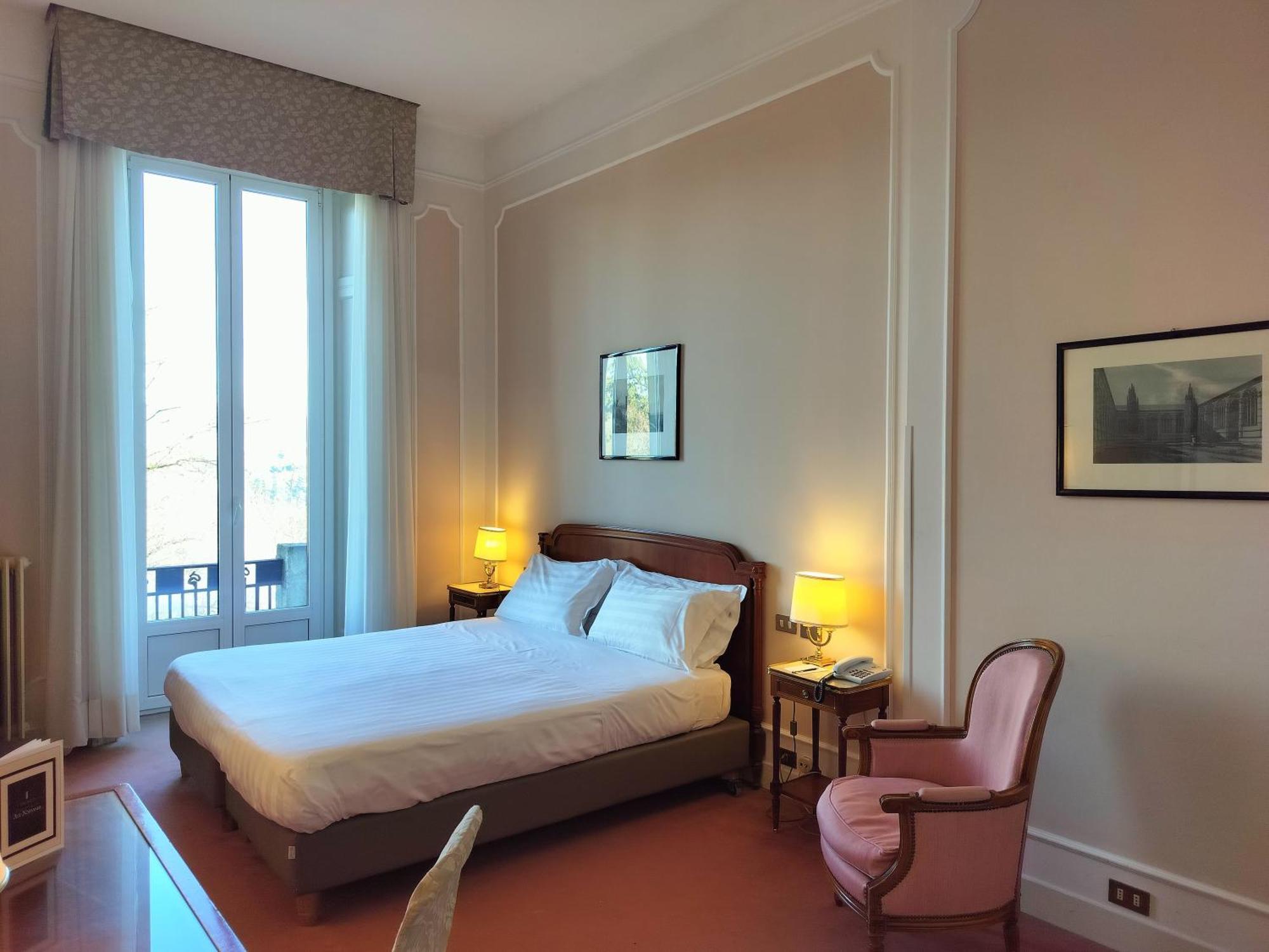 Palace Grand Hotel Varese Exterior foto